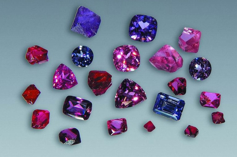 Знакомство со шпинелью 